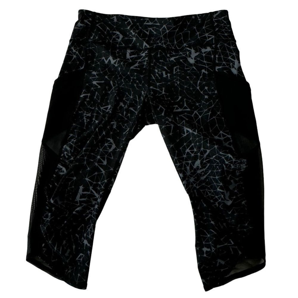 Lululemon Water: Sea-Me Run Crop Star Crushed Coal Black / Black
